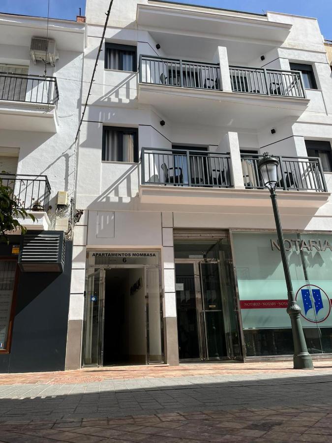 Apartamentos Mombasa 1 Planta Нерха Екстериор снимка