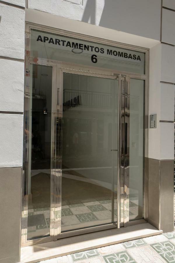 Apartamentos Mombasa 1 Planta Нерха Екстериор снимка
